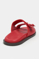 CUTE RED