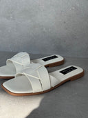 THEA WHITE