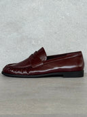 SINGAPORE BURGUNDY