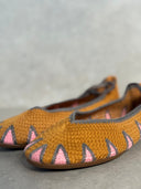 HANIA YELLOW