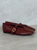 IVY BURGUNDY