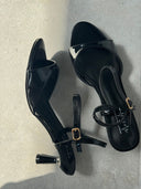BELLE BLACK