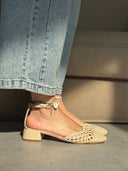 CAMELIA BEIGE