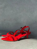 LILY RED