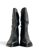 ESME BLACK