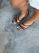 MINNIE BLACK