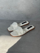 THEA WHITE